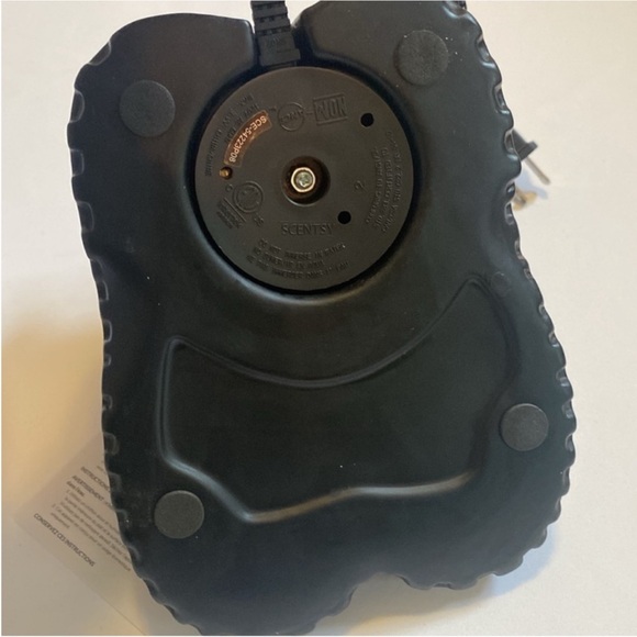 Scentsy wax warmer Hit the Trail - Home fragrance - Picture 10 of 11